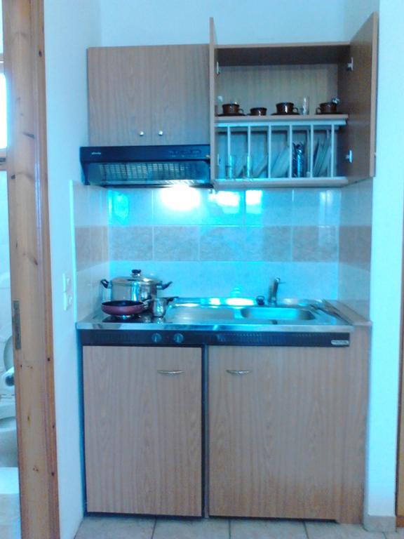 Appartamento Karagiannaki Skala Sykamineas Camera foto